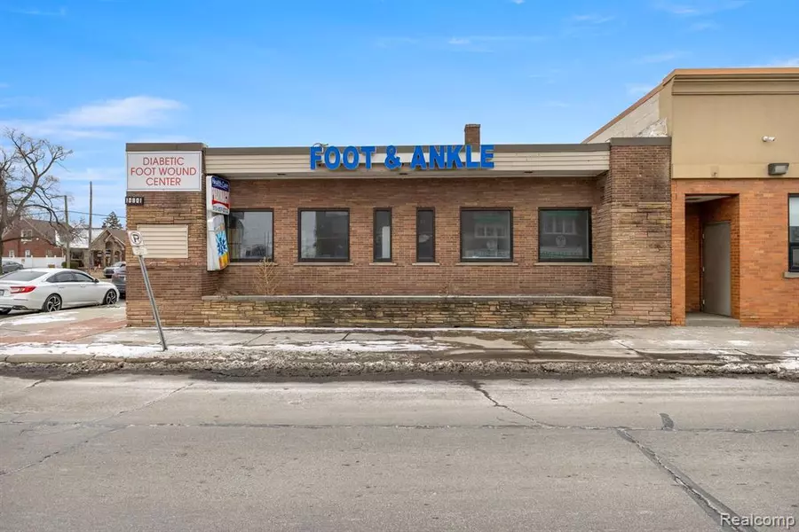 10801 W WARREN Avenue, Dearborn, MI 48126 1191