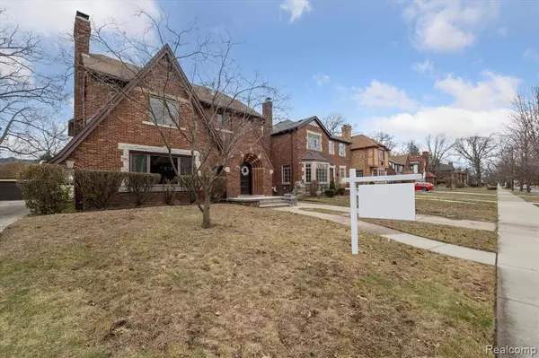 Detroit, MI 48221 2228,18461 FAIRFIELD Street
