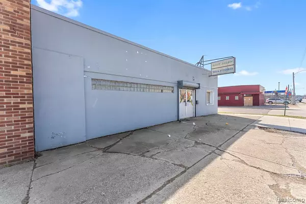 Detroit, MI 48228 2926,19647 JOY Road