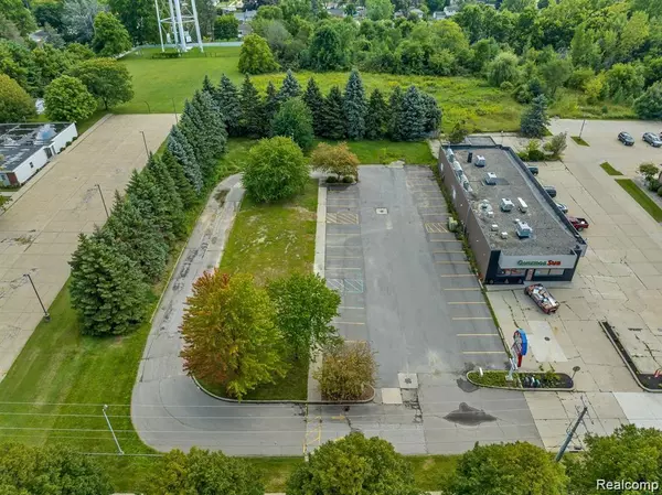 8541 MILLER Road, Swartz Creek, MI 48473 1278