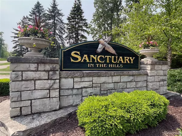 Rochester Hills, MI 48309,3845 Winding Brook Circle