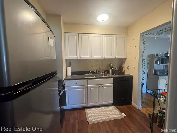 Ann Arbor, MI 48105 2056,1209 ISLAND Drive
