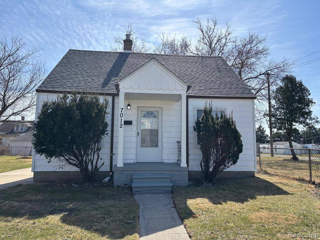 7012 CADILLAC Avenue, Warren, MI 48091 2623