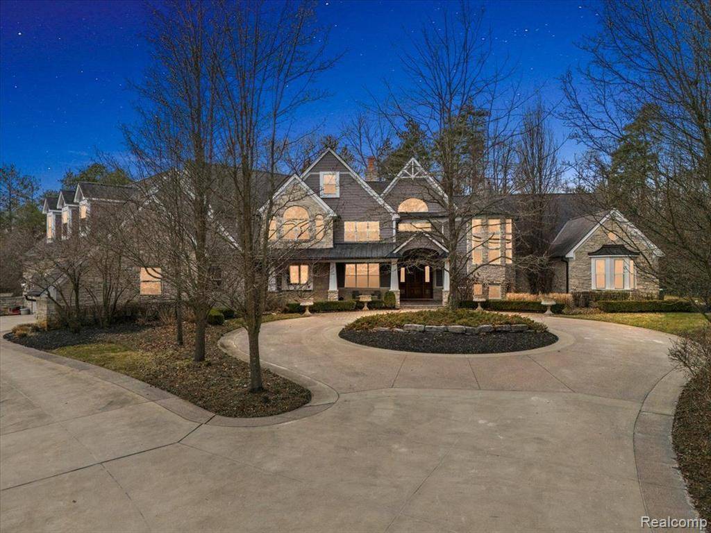 71227 CEDAR BEND Lane, Bruce, MI 48065 3633