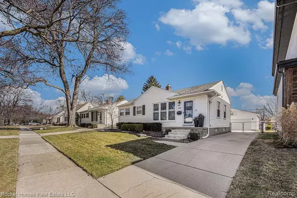 632 N VERMONT Avenue, Royal Oak, MI 48067 2022