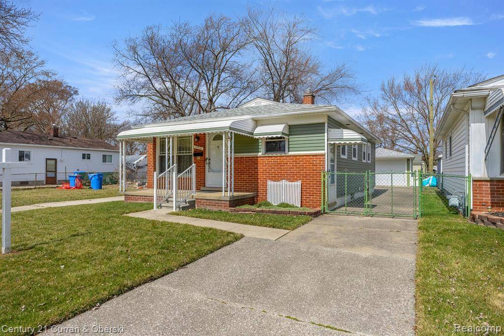 18712 POWERS Avenue,  Dearborn Heights,  MI 48125 3252