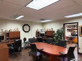 Keego Harbor, MI 48320 1771,1877 Orchard Lake Road