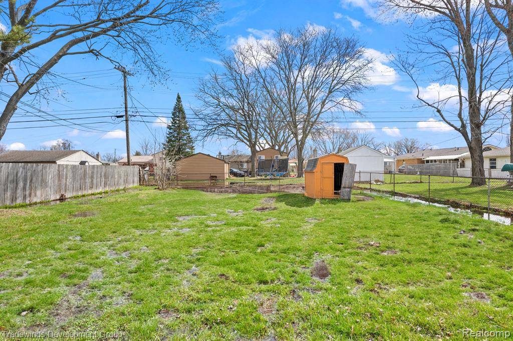 Roseville, MI 48066 4347,27840 BLUM Street