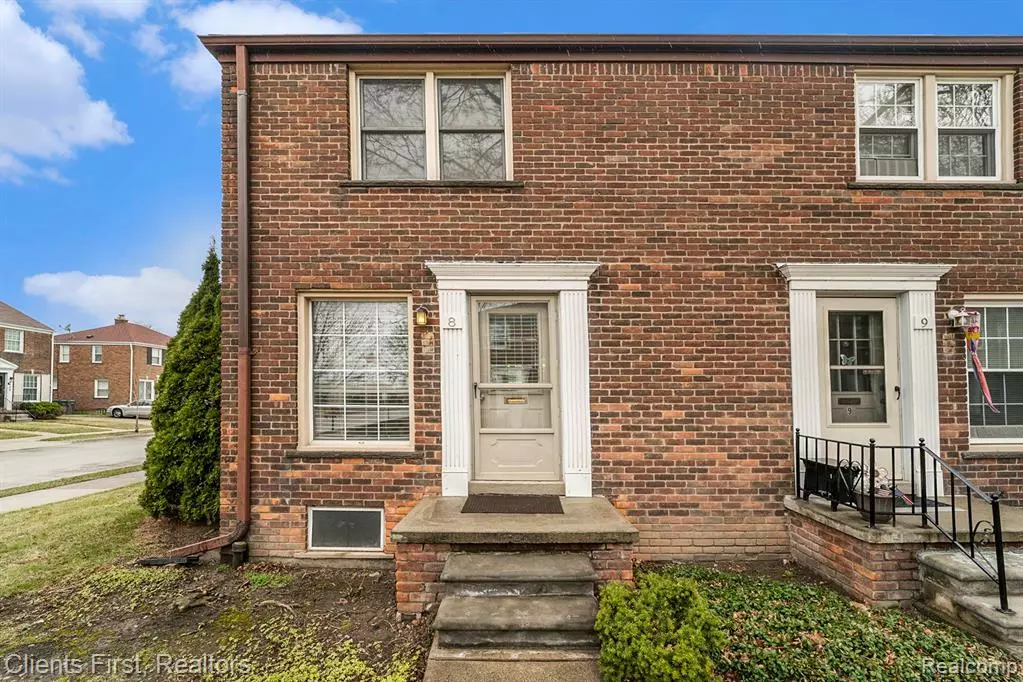 Dearborn, MI 48126 3080,4600 FIRESTONE Street