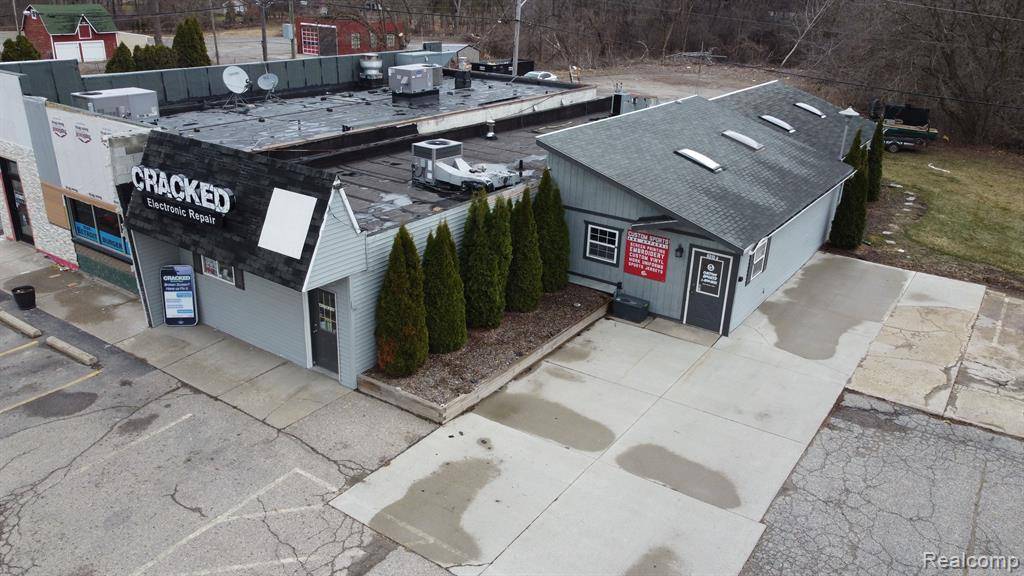 Lake Orion, MI 48359 2166,4315 S BALDWIN Road