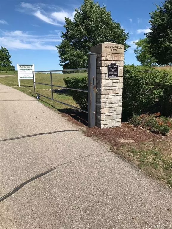 Brooklyn, MI 49230,127 Bloomfield blvd. Boulevard
