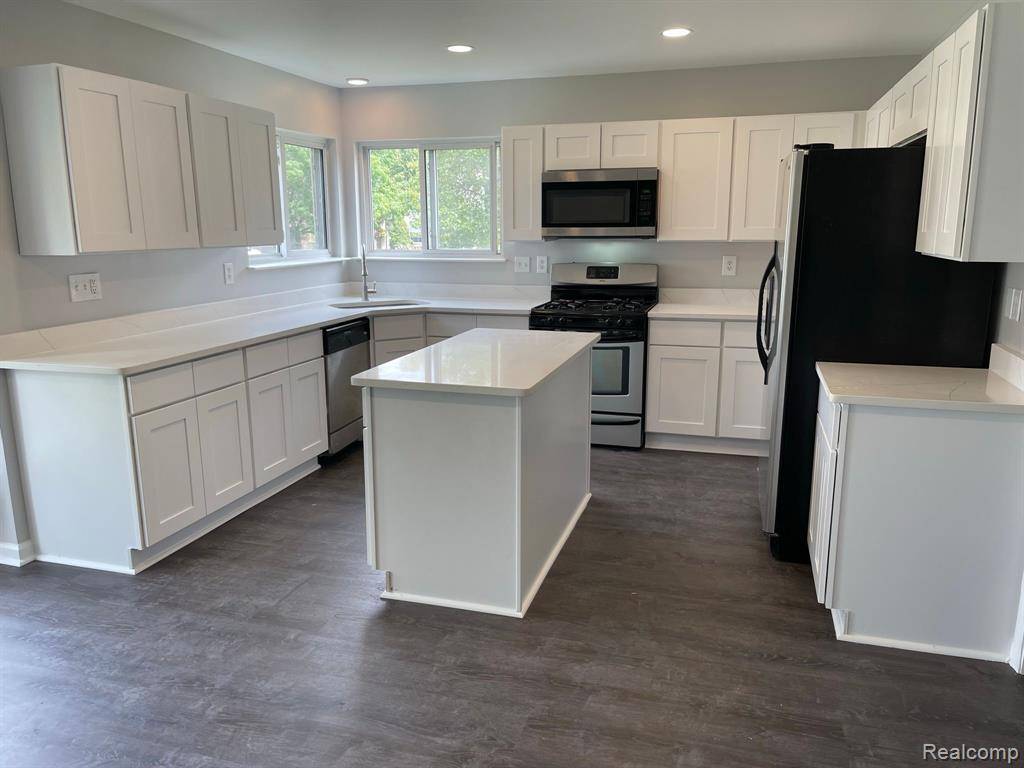 Van Buren, MI 48111 1029,47000 HARBOUR POINTE