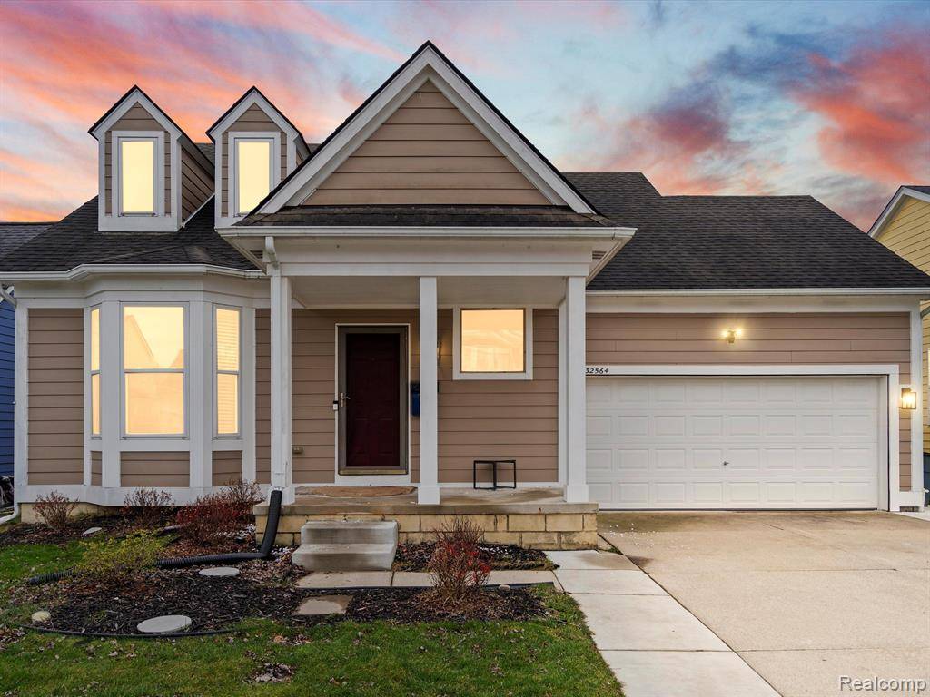 32564 CREEKVIEW Street, New Haven, MI 48048 2995