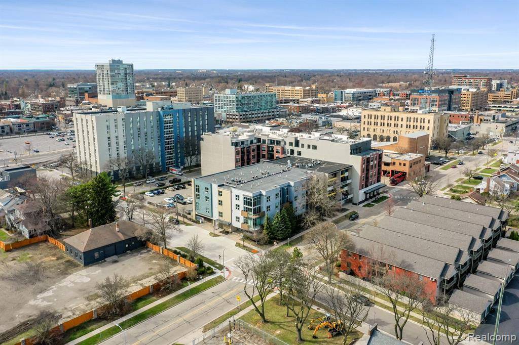 614 S TROY Street, Royal Oak, MI 48067 2755