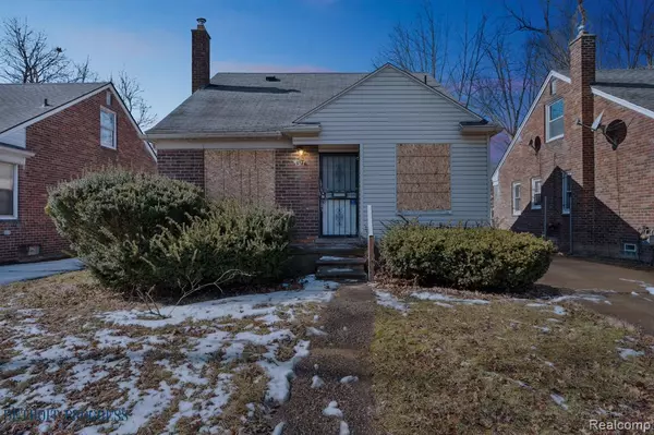9327 FIELDING Street, Detroit, MI 48228 1533