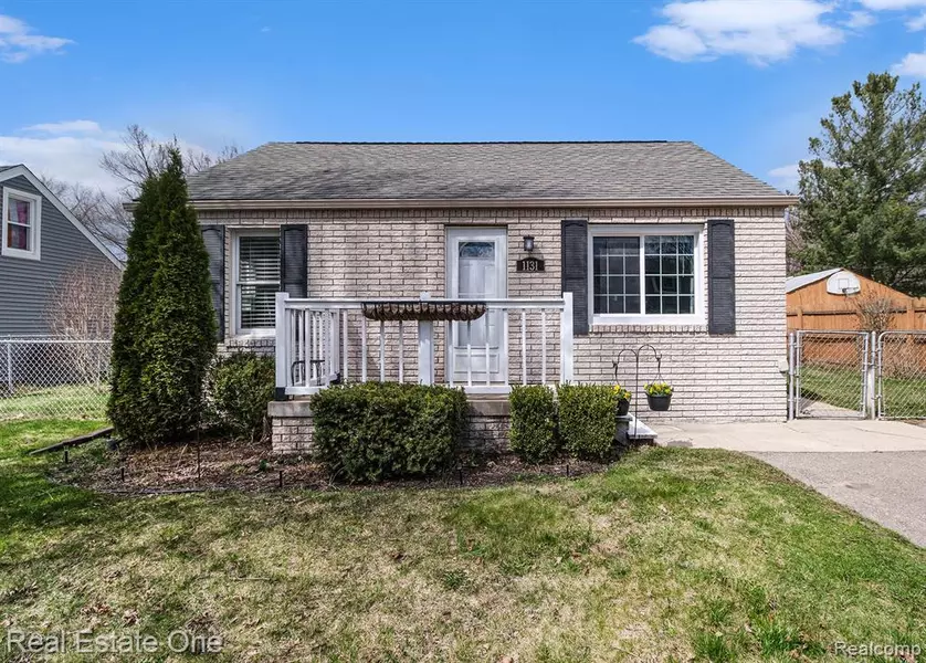 1131 BIRCHWOOD Drive, Troy, MI 48083 1807