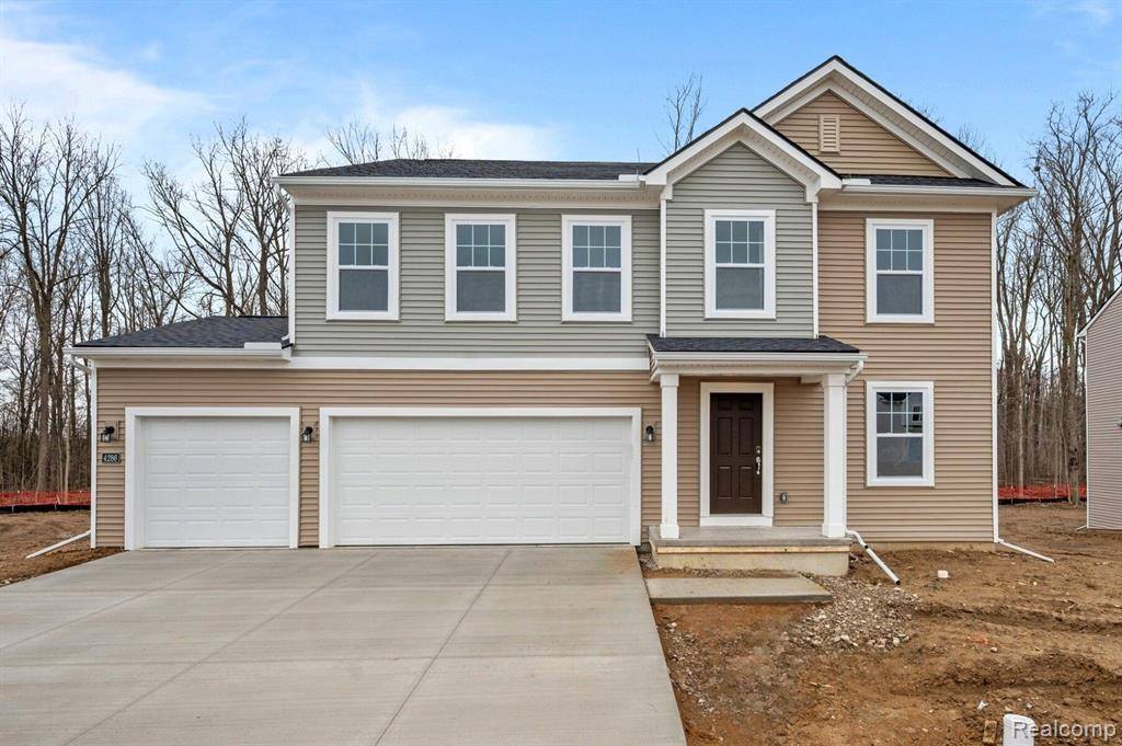 4286 Oak Street, Grand Blanc, MI 48439