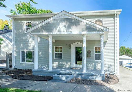 22105 RIDGEWAY Street, Saint Clair Shores, MI 48080 4088