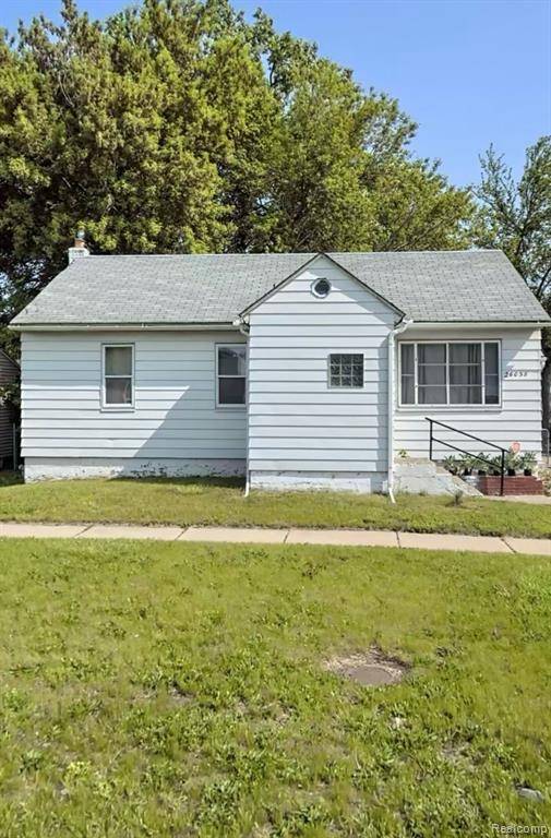 26038 EUREKA Road, Taylor, MI 48180 4921