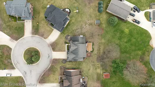 Commerce Twp, MI 48382 3177,170 LIZA Lane
