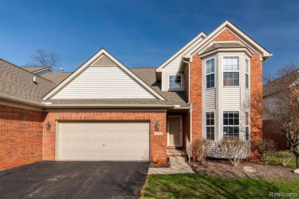 Howell, MI 48843 9211,1754 GENOA Circle