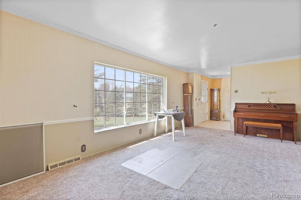 Rochester, MI 48306 1131,2975 HADDEN Road