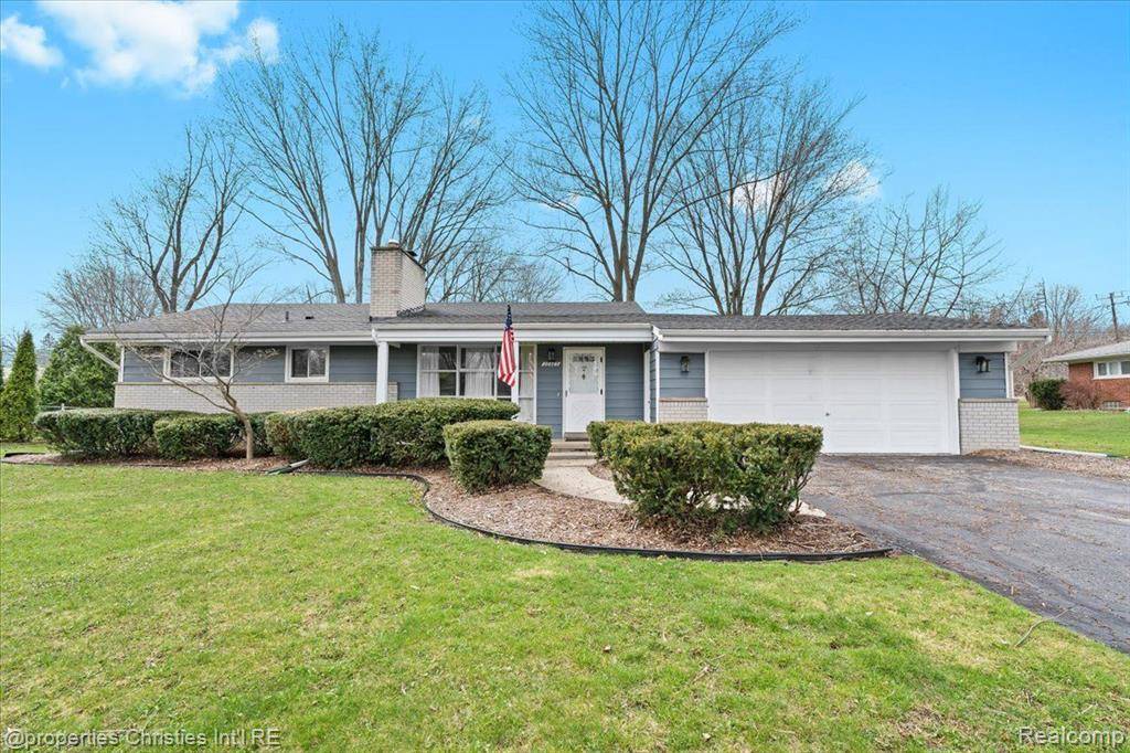 28483 KIRKSIDE Lane,  Farmington Hills,  MI 48334 2651