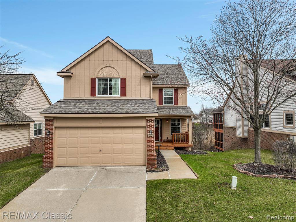 31052 SILVERDALE Drive, Novi, MI 48377 4525