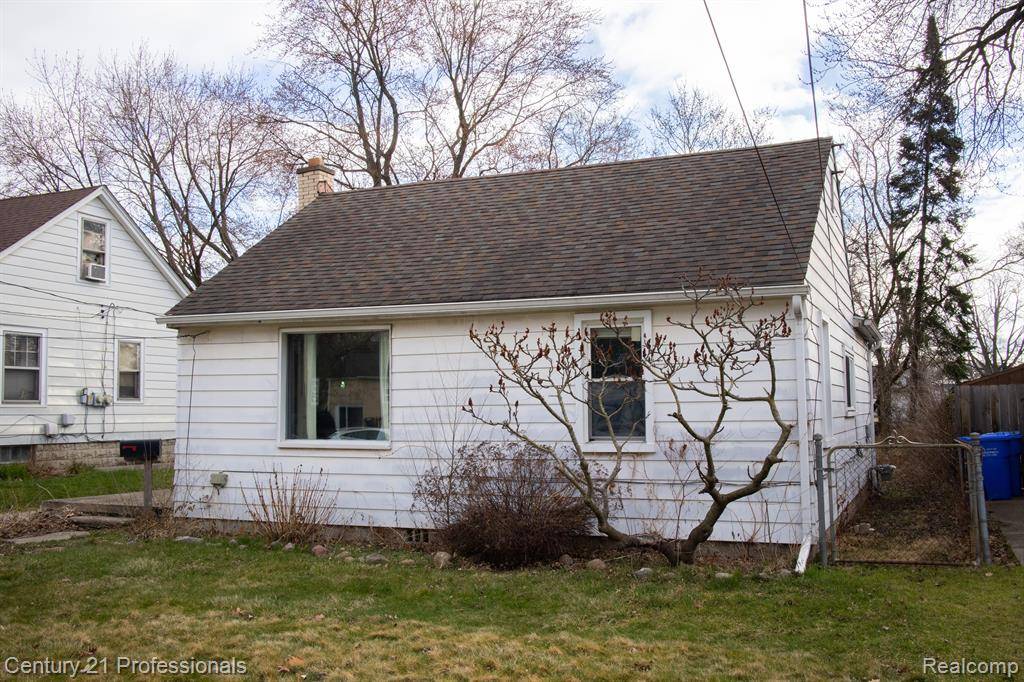 Warren, MI 48091 1703,24596 Eureka Avenue