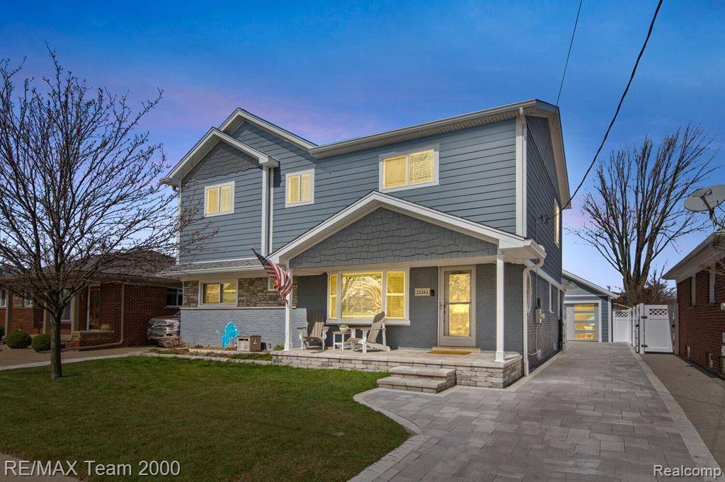22543 E 11 MILE Road, Saint Clair Shores, MI 48081 1385