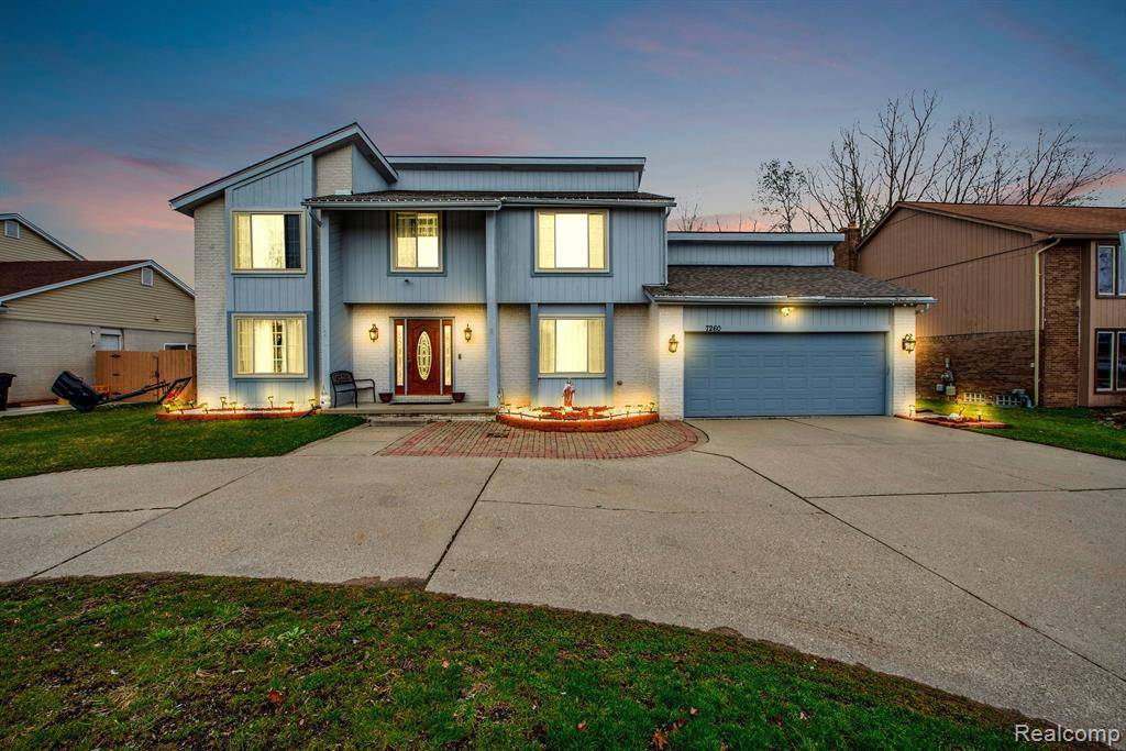 West Bloomfield, MI 48322 3330,7260 SILVER LEAF Lane