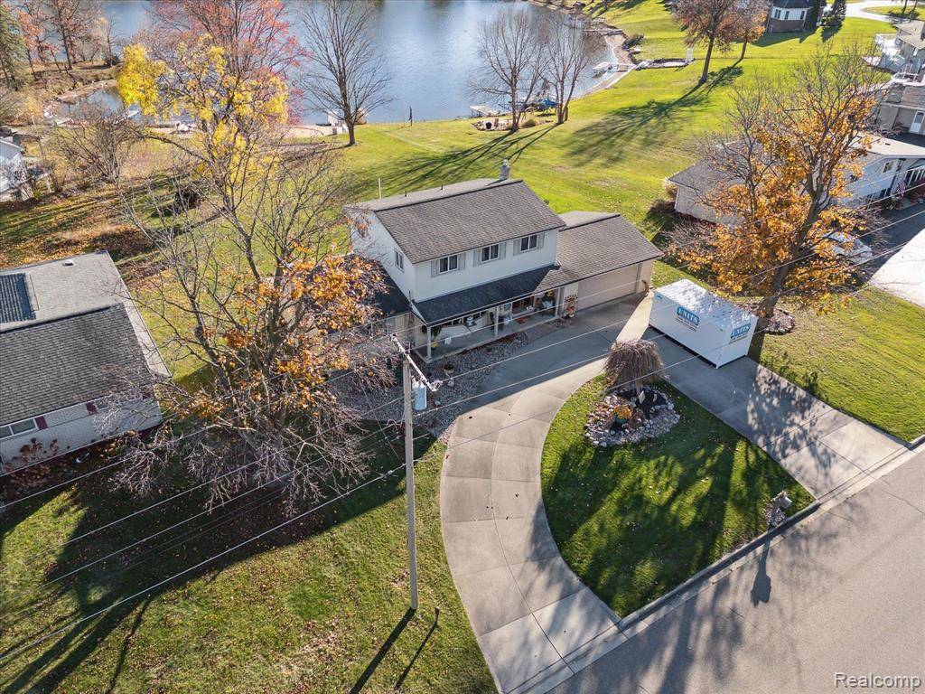9265 STEEPHOLLOW Drive, White Lake, MI 48386 2074