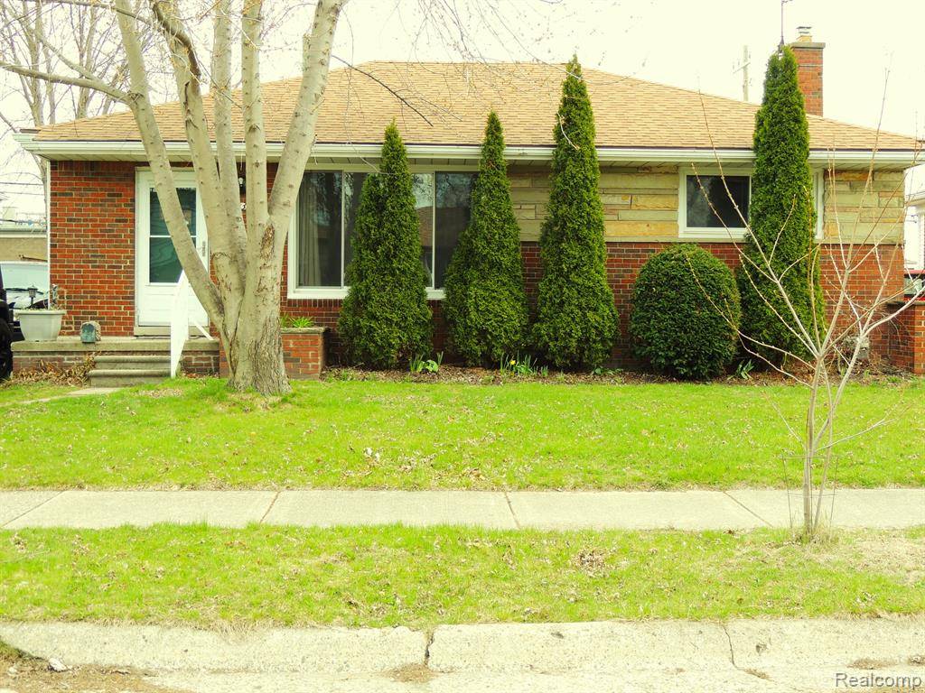 Madison Heights, MI 48071 2804,28336 BRUSH Street