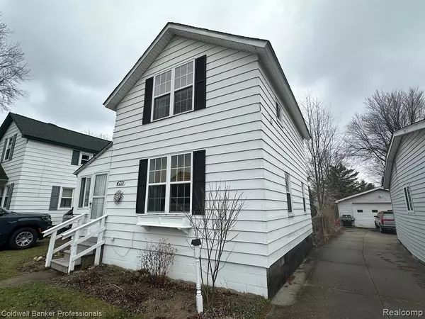 Columbiaville, MI 48421 9142,4731 2ND Street