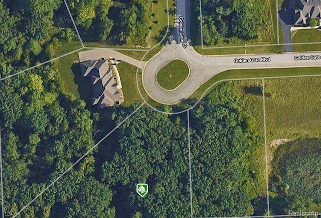 00 GOLDEN GATE, Grand Blanc, MI 48439
