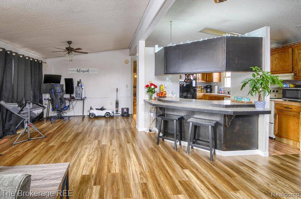 Swartz Creek, MI 48473,7 Bellwood Drive
