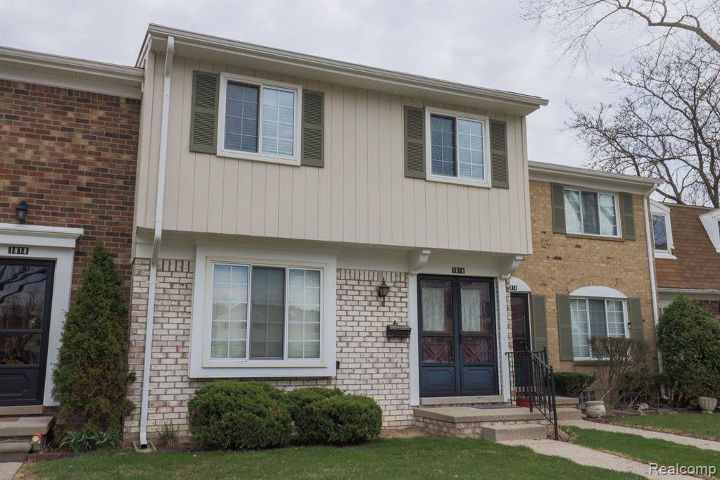 Royal Oak, MI 48073 1221,1816 SHIRE