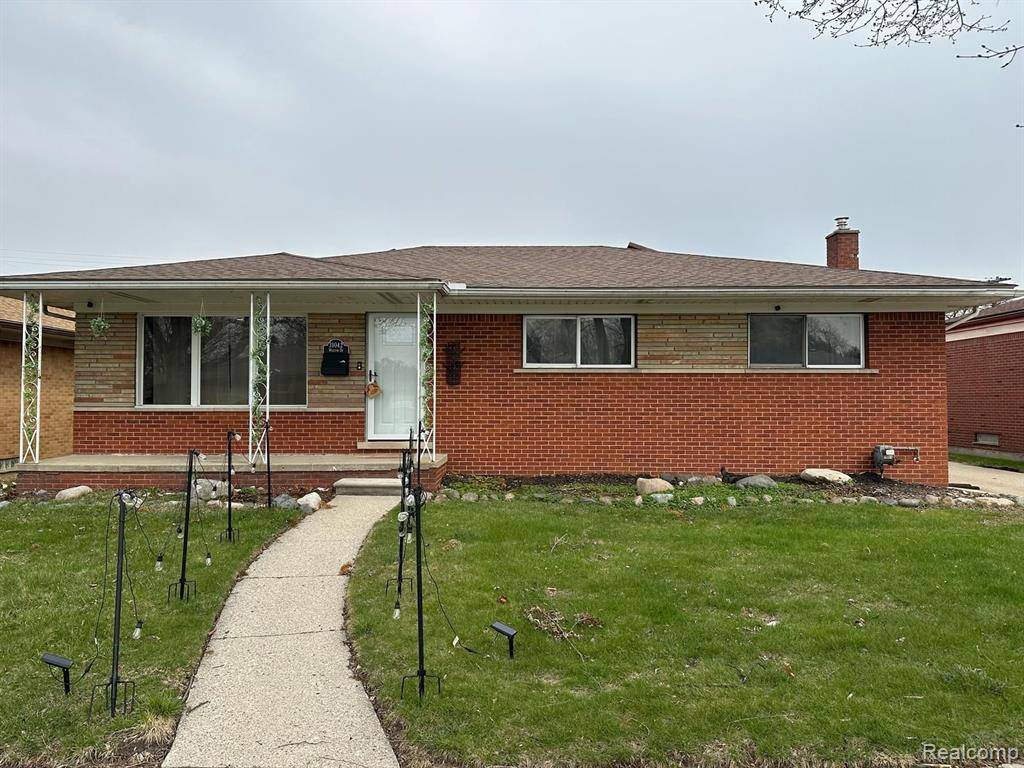 Warren, MI 48093 1752,31042 WELLSTON Drive