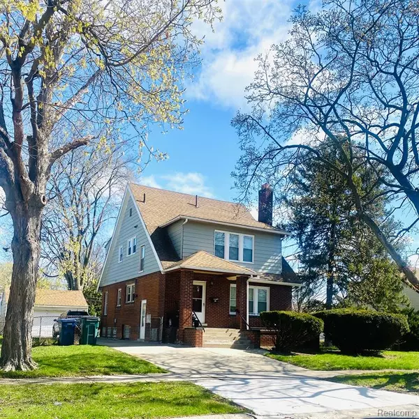 2084 MARKESE Avenue, Lincoln Park, MI 48146 2500