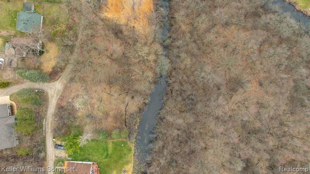 White Lake, MI 48386,000 Lakeview Drive