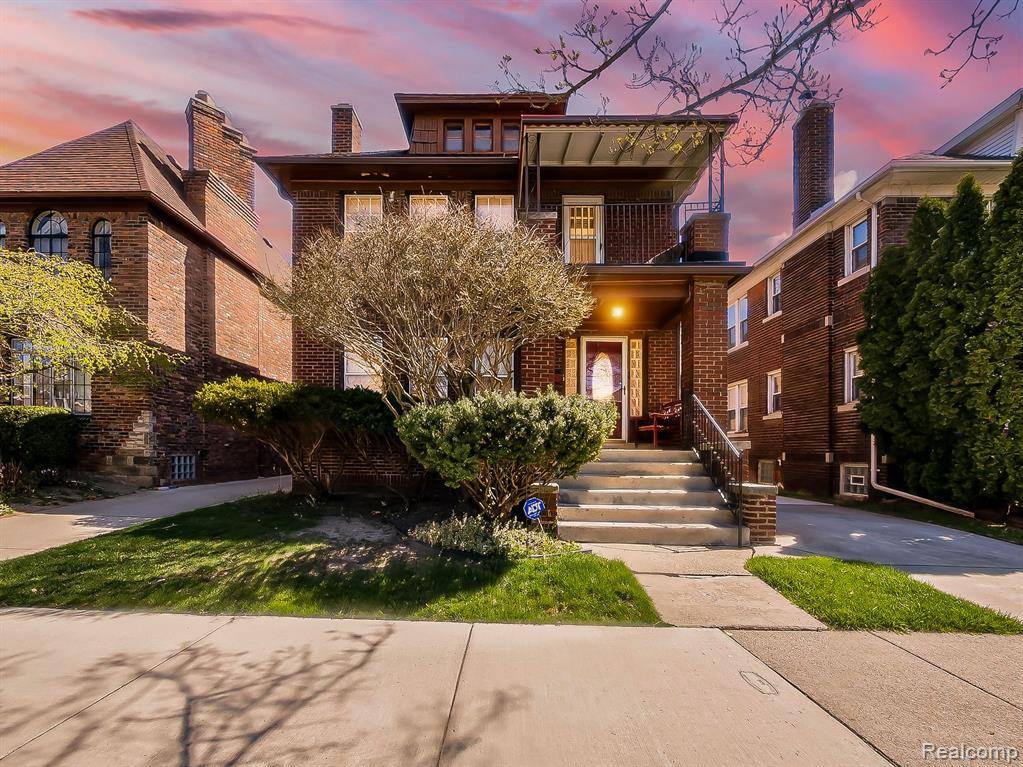 1346 SOMERSET Avenue, Grosse Pointe Park, MI 48230 1031
