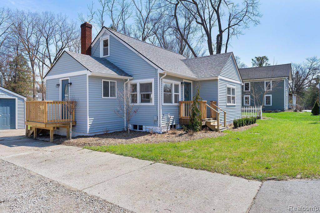 Leonard, MI 48367 3828,1284 ROCHESTER Road