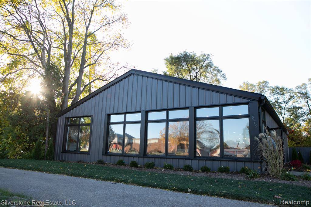 Rochester Hills, MI 48307 5308,872 E AUBURN Road