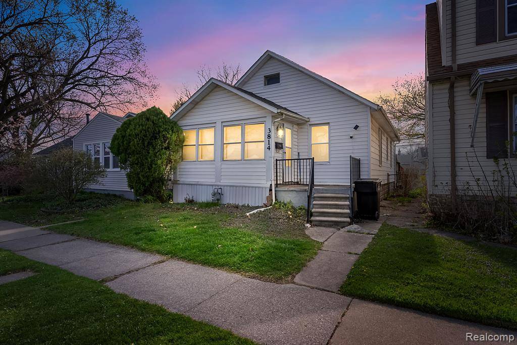 3814 17TH Street, Wyandotte, MI 48192 6430