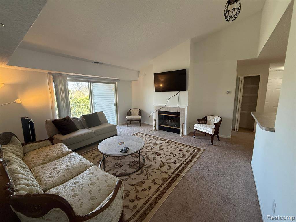 Grand Blanc, MI 48439 2634,12303 Pinehurst Lane