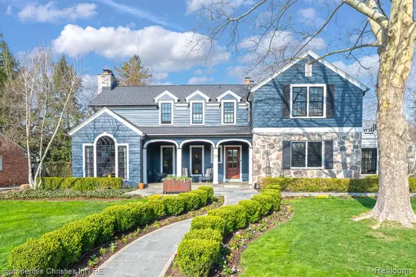 991 N Glenhurst Drive,  Birmingham,  MI 48009 1109