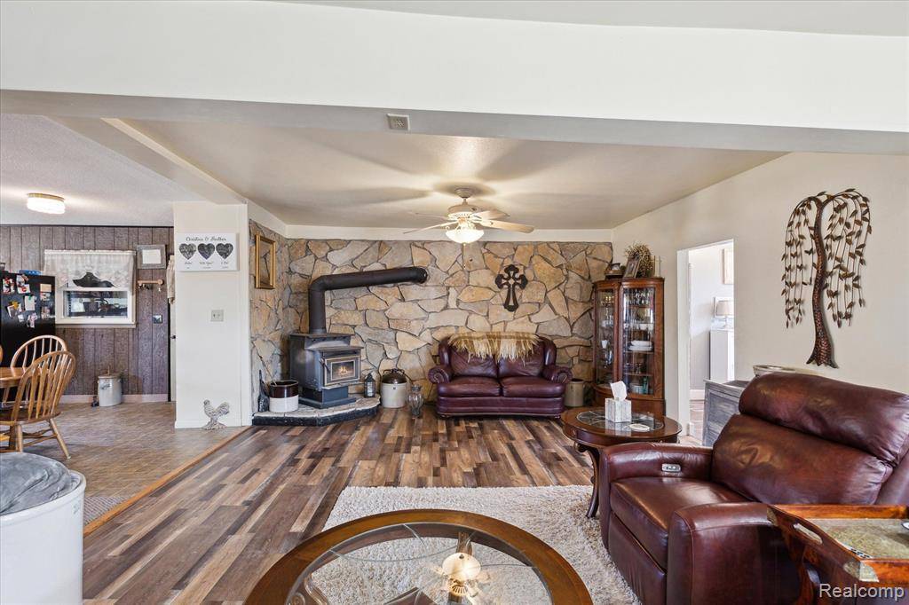 Vassar, MI 48768,8023 Bray Road