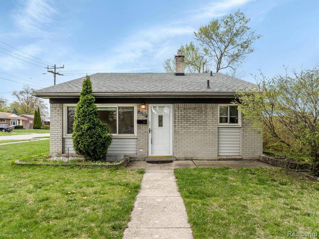 Warren, MI 48092 1737,31209 BLAIR Drive