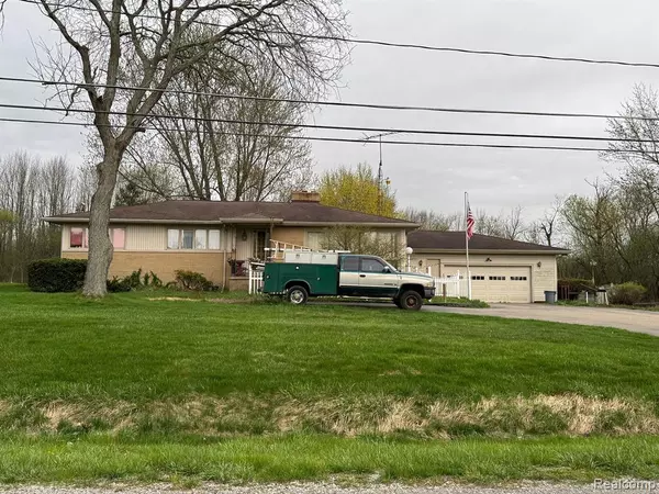 Swartz Creek, MI 48473 7904,6079 Lennon Road