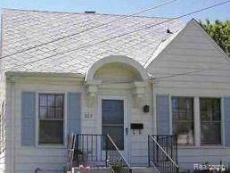 905 VICTORIA Avenue, Flint, MI 48507 1736